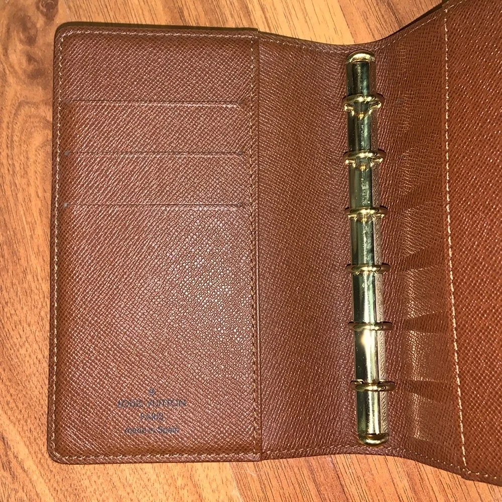 Authentic Louis Vuitton Small Ring Agenda Cover